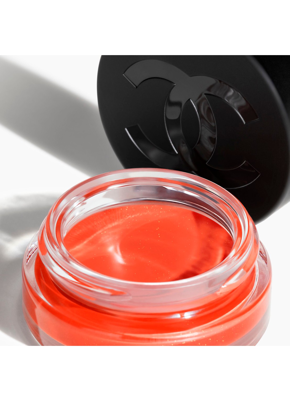 CHANEL KLEUR VERSTERKEN – VOEDEN – VOLLER MAKEN - achterkant 6 7 vibrant coral 