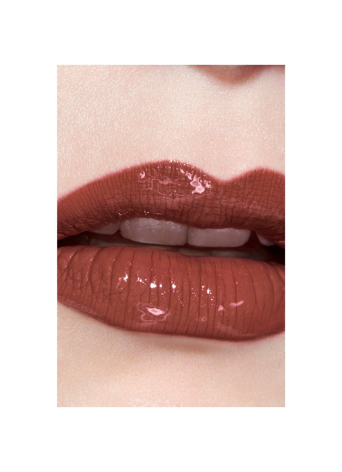 CHANEL LANGHOUDEND LIPPENDUO - detail 7 182 light brown