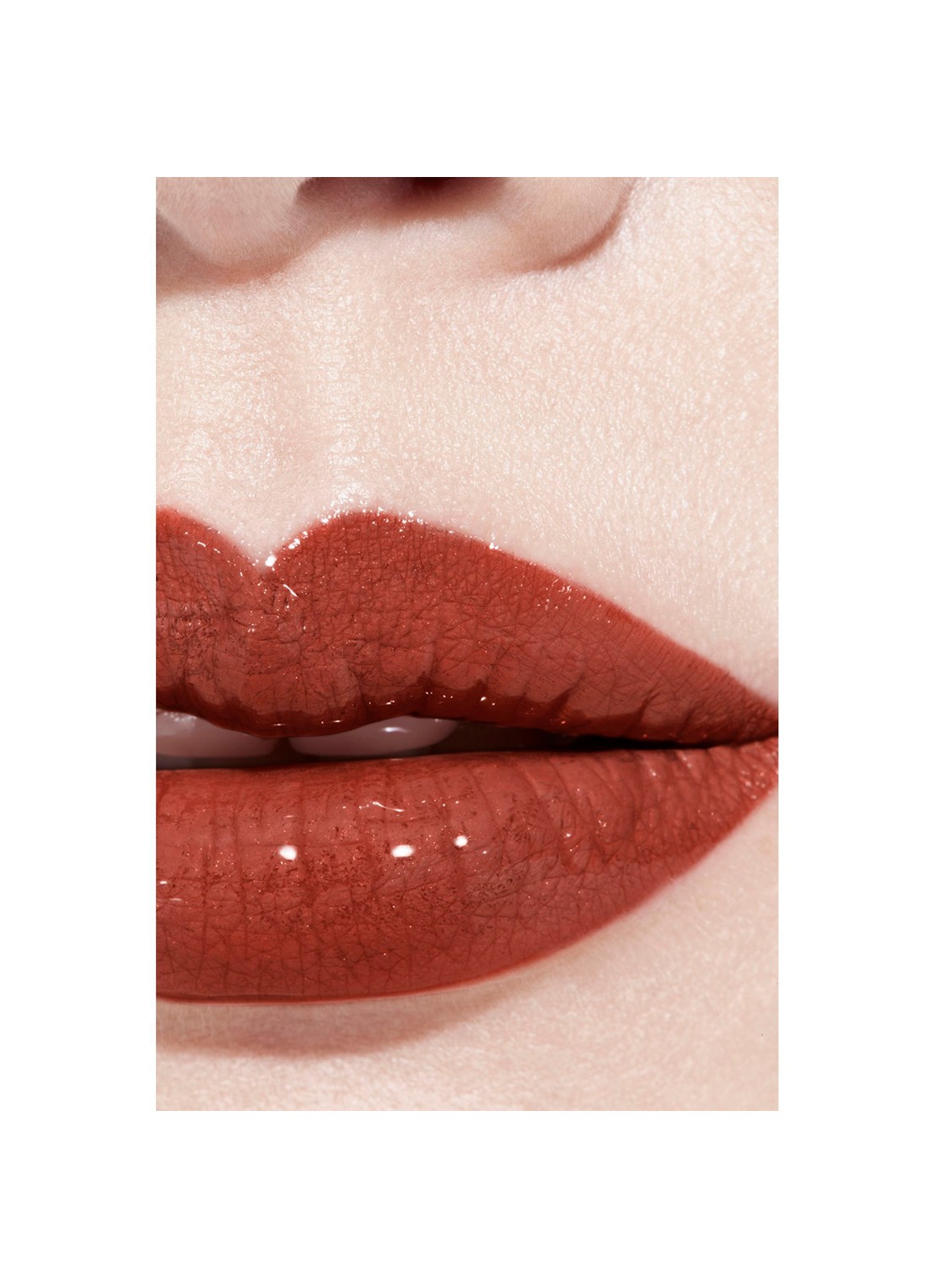 CHANEL LANGHOUDEND LIPPENDUO - detail 4 196 red brown