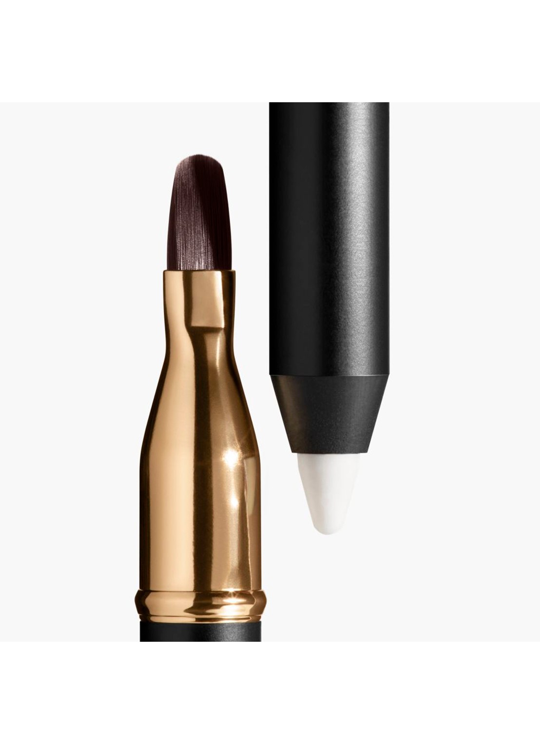 CHANEL LANGHOUDEND LIPPENPOTLOOD  - achterkant 7 152 clear 