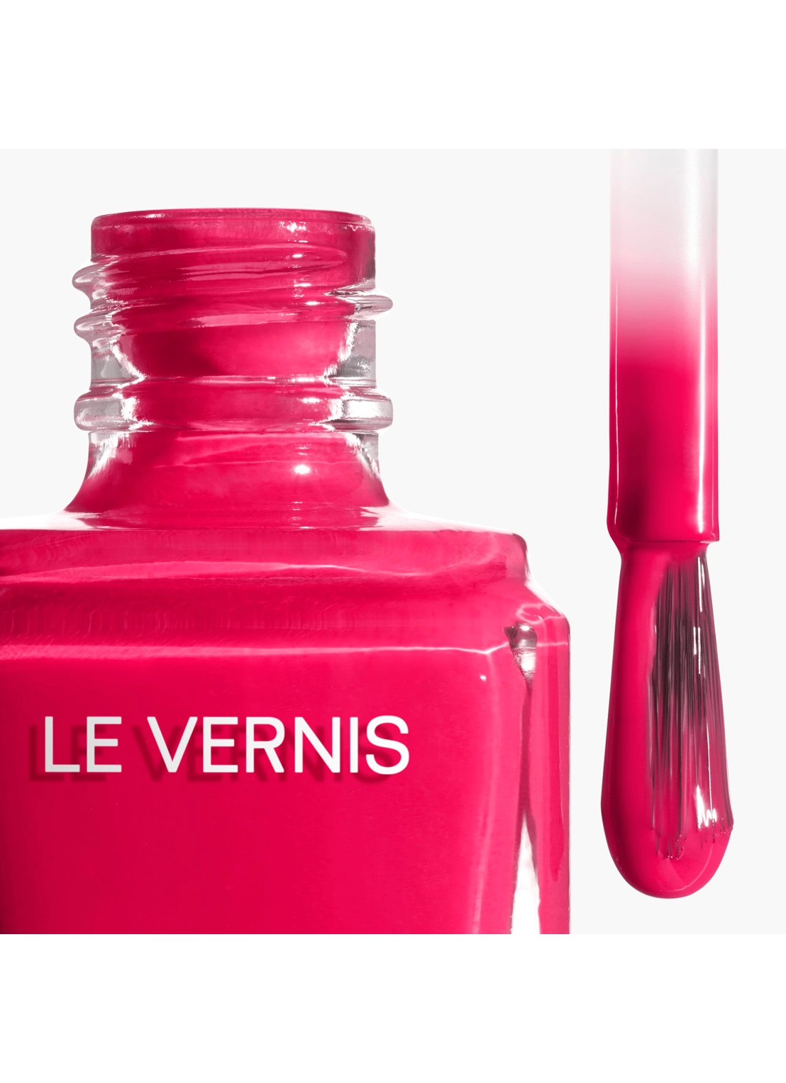 CHANEL LANGHOUDEND - voorkant 2 425 désirable