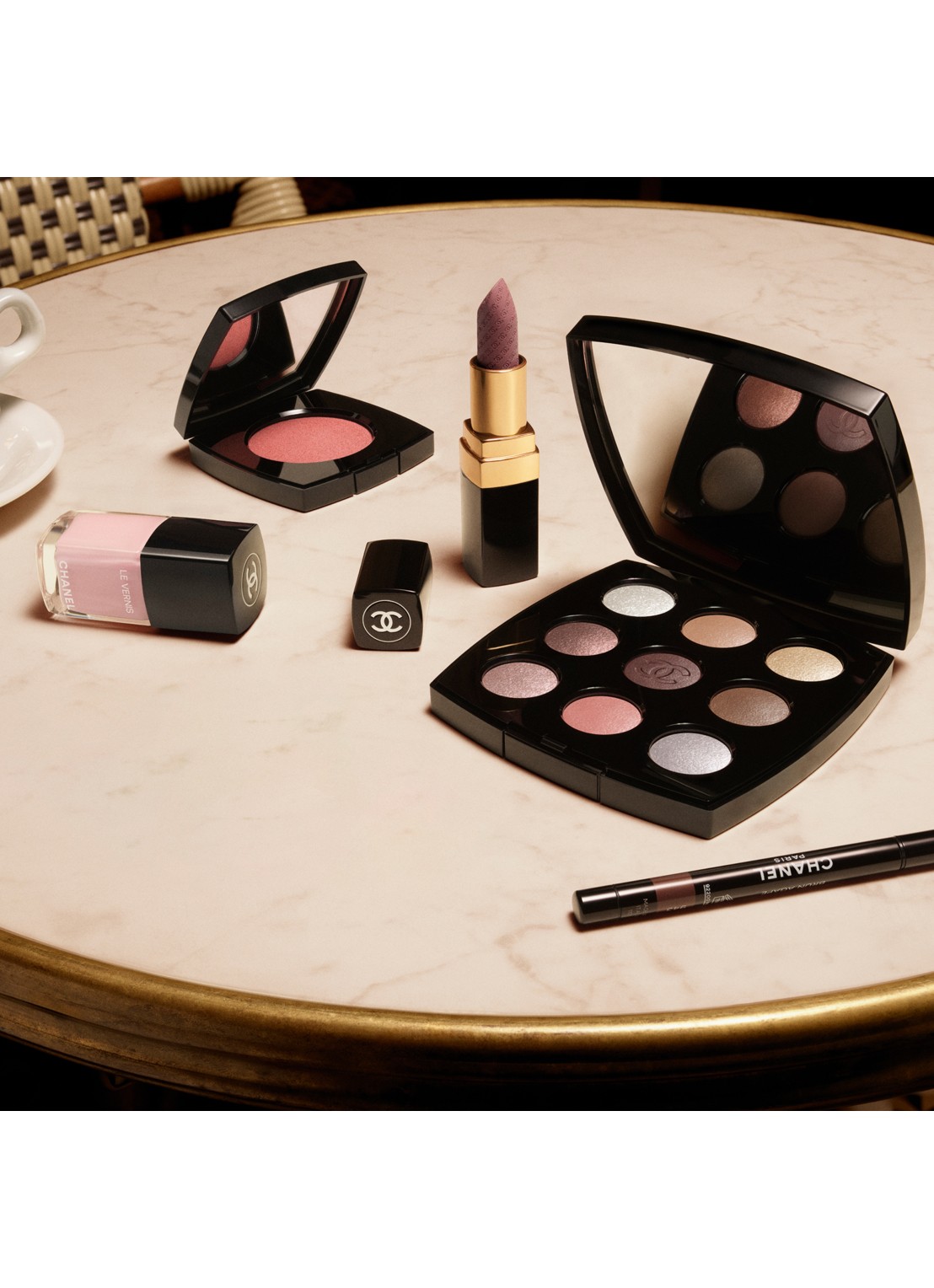 CHANEL LANGHOUDEND - detail 7 469 coco