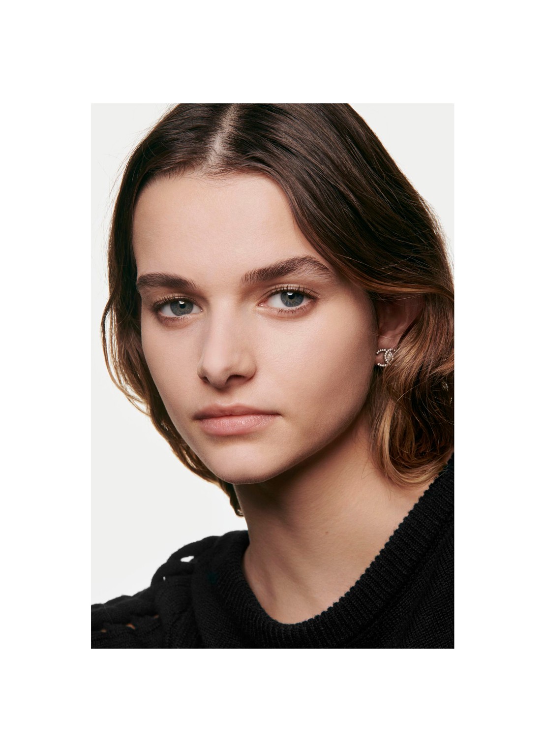 CHANEL LANGHOUDENDE UITERST COMFORTABELE COMPACTE FOUNDATION MET PERFECTE FINISH - detail 5 b20 