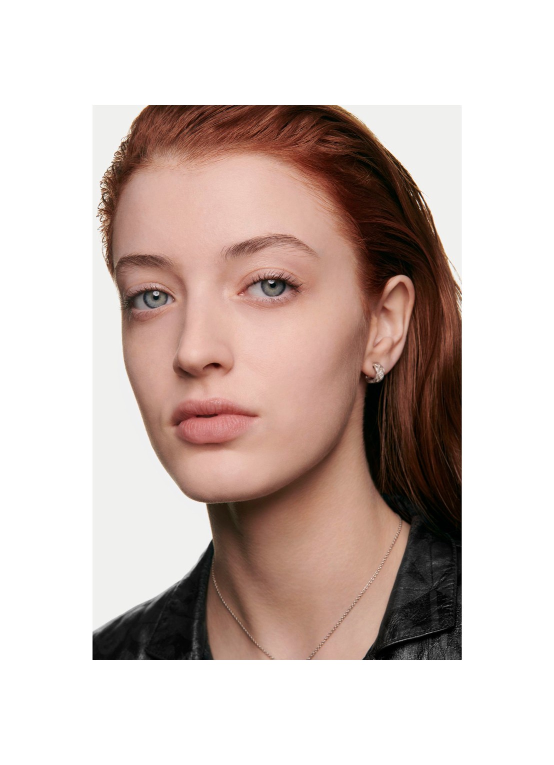 CHANEL LANGHOUDENDE UITERST COMFORTABELE COMPACTE FOUNDATION MET PERFECTE FINISH - detail 4 br22