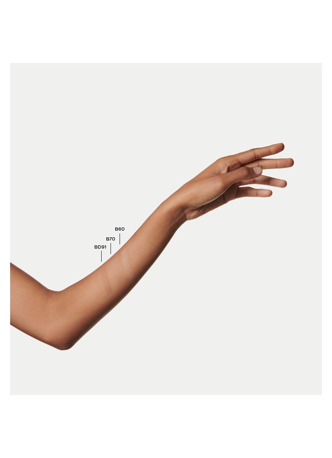 CHANEL LANGHOUDENDE UITERST COMFORTABELE COMPACTE FOUNDATION MET PERFECTE FINISH - detail 6 b60