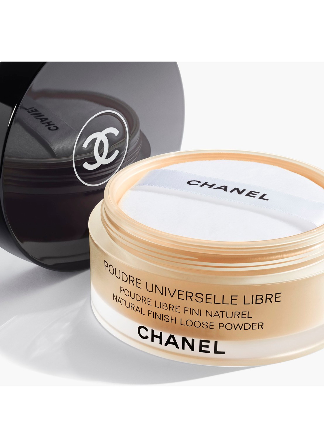 CHANEL LOSSE POEDER MET EEN NATUURLIJKE FINISH - detail 2 40 medium plus
