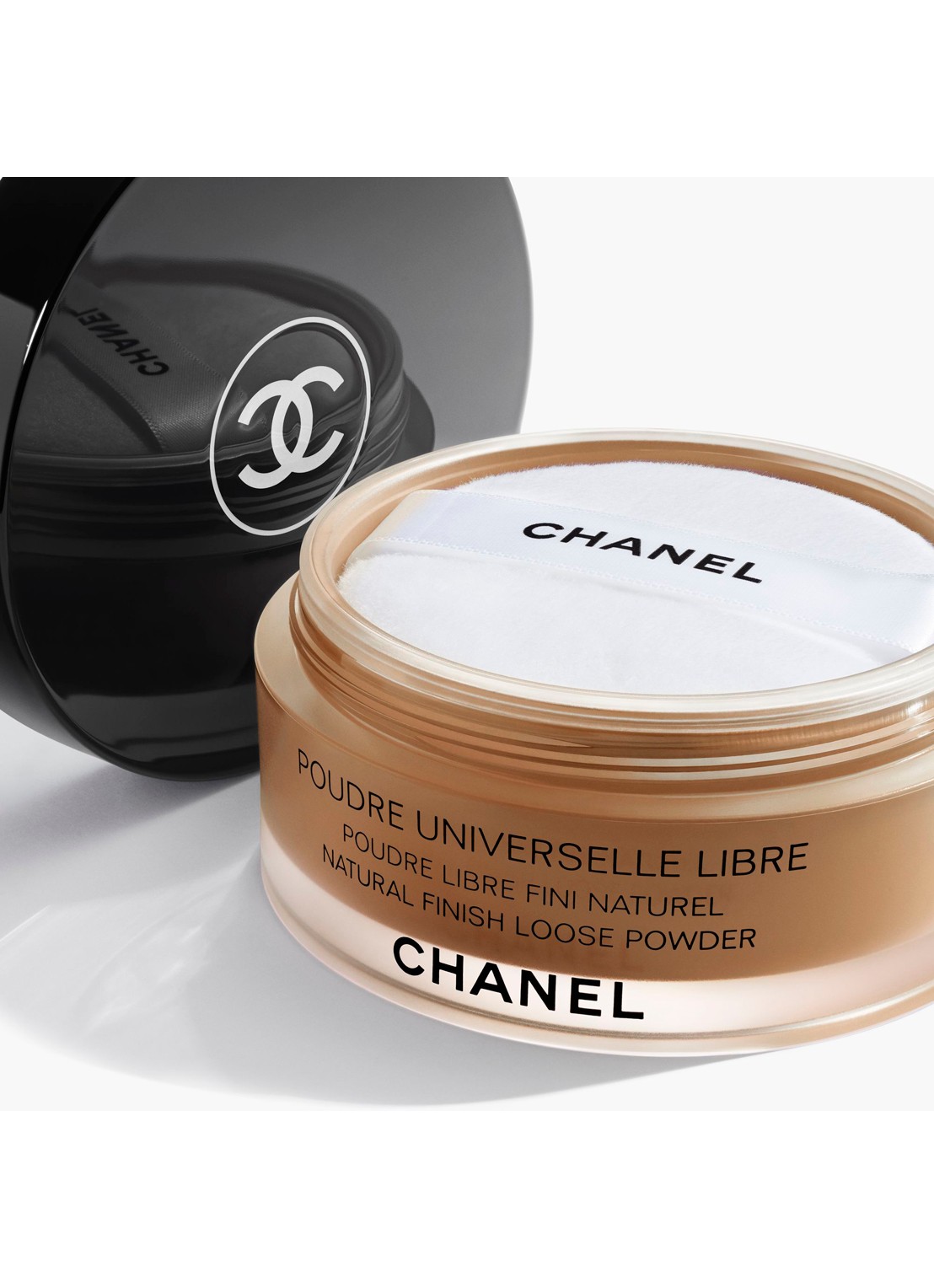 CHANEL LOSSE POEDER MET EEN NATUURLIJKE FINISH - detail 2 152 intense deep