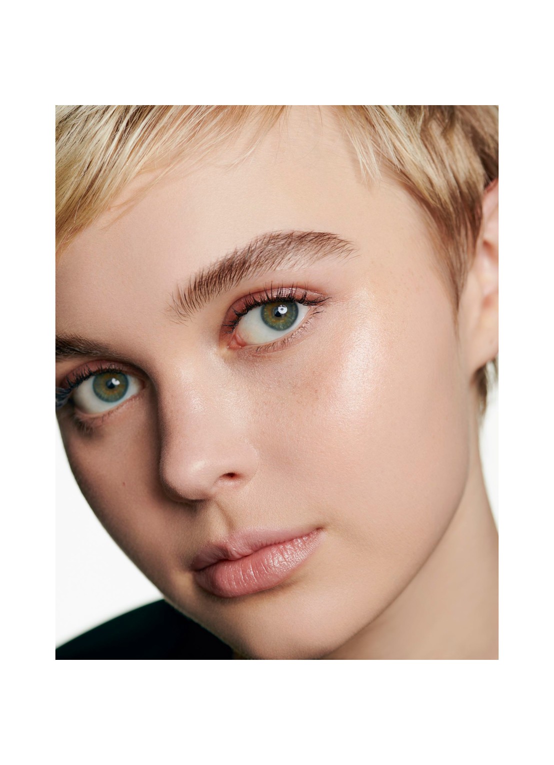 CHANEL MULTIFUNCTIONELE BALSEM VOOR EEN STRALEND RESULTAAT - detail 5 sculpting
