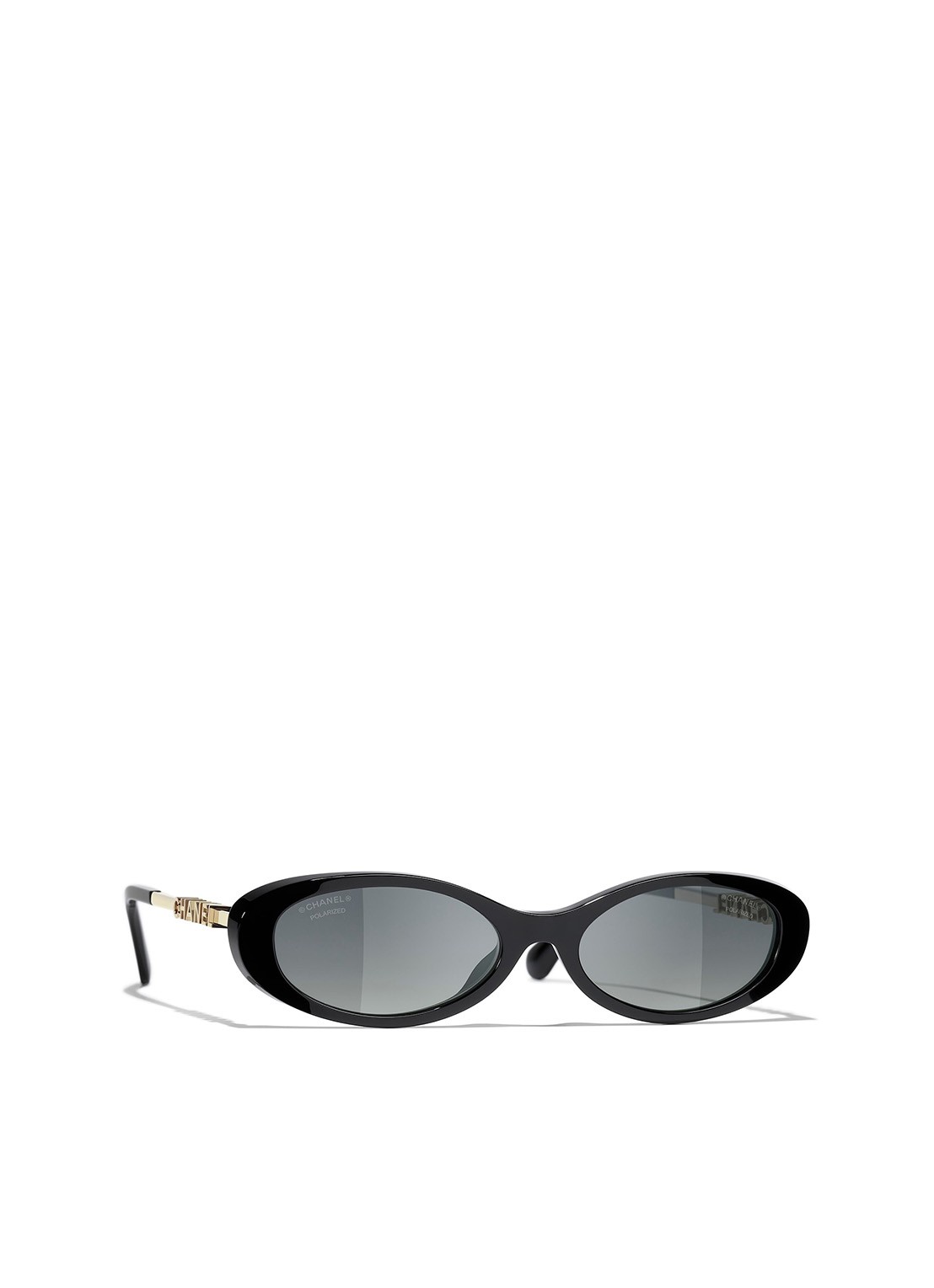 CHANEL OVALE ZONNEBRIL - voorkant 4 zwart