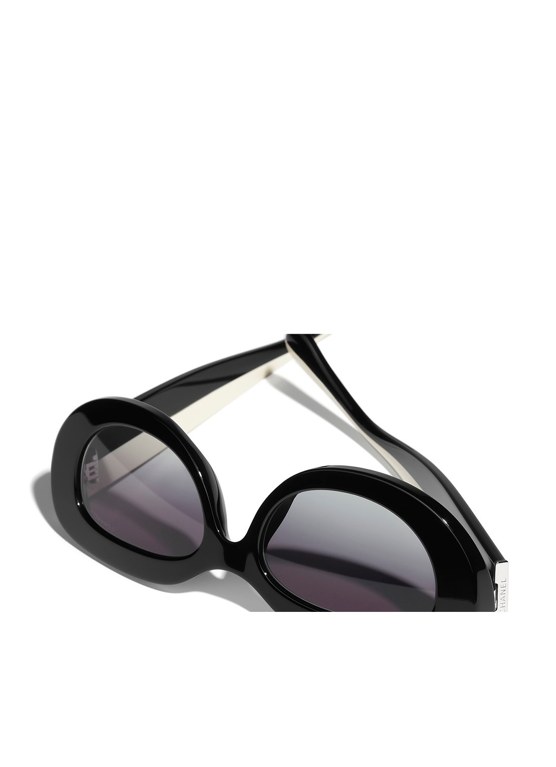 CHANEL RETRO ZONNEBRIL - detail 2 grijs