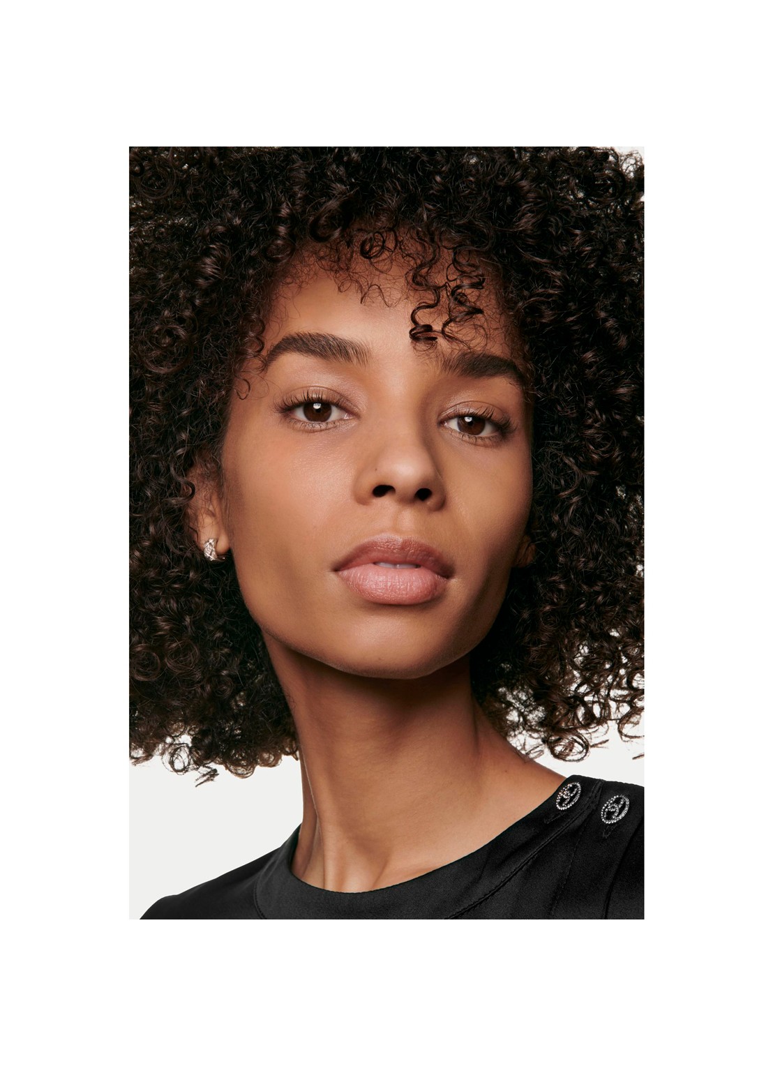 CHANEL TEINT BELLE MINE NATURELLE HYDRATATION ET LONGUE TENUE  - detail 4 b70 
