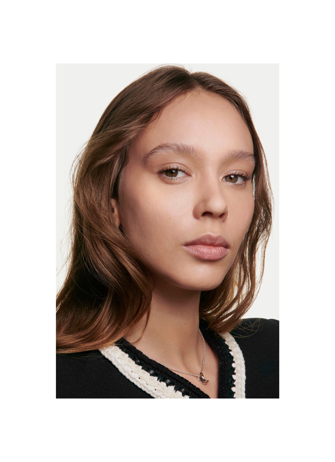 CHANEL TEINT BELLE MINE NATURELLE HYDRATATION ET LONGUE TENUE  - detail 4 b30 