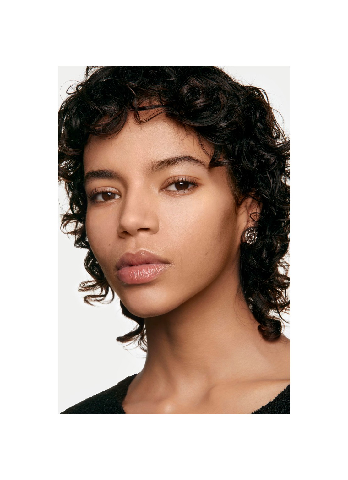 CHANEL TEINT BELLE MINE NATURELLE HYDRATATION ET LONGUE TENUE  - detail 5 bd51 