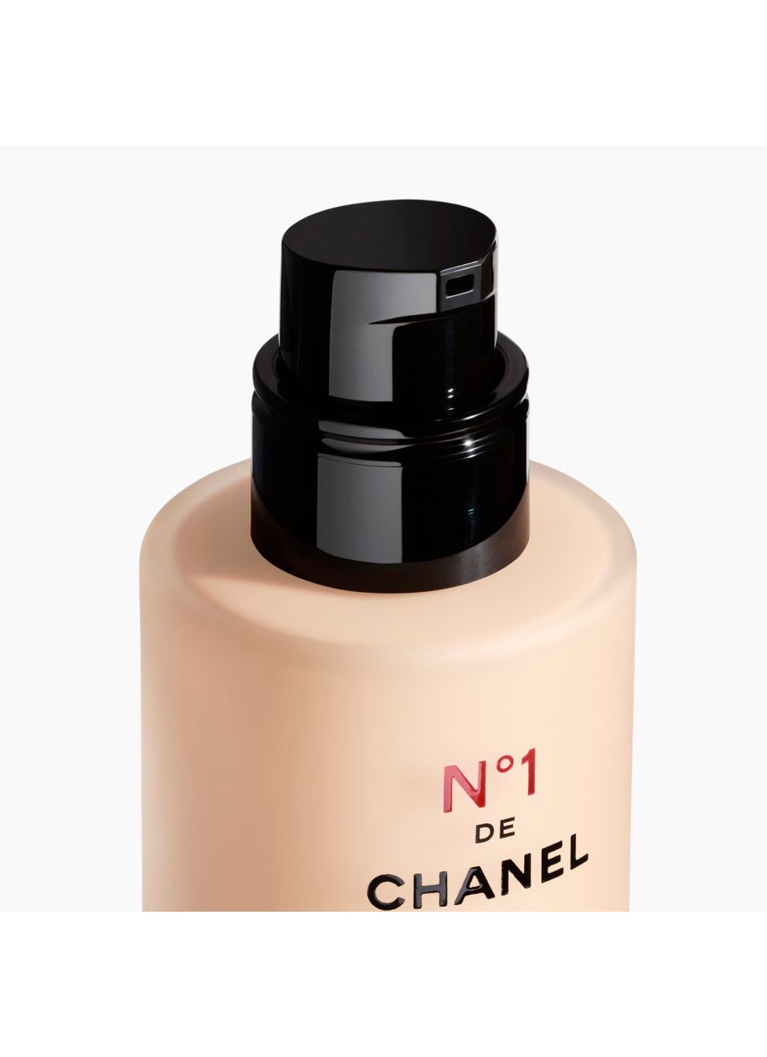 CHANEL VERHELDEREN – HYDRATEREN – BESCHERMEN - detail 3 bd01