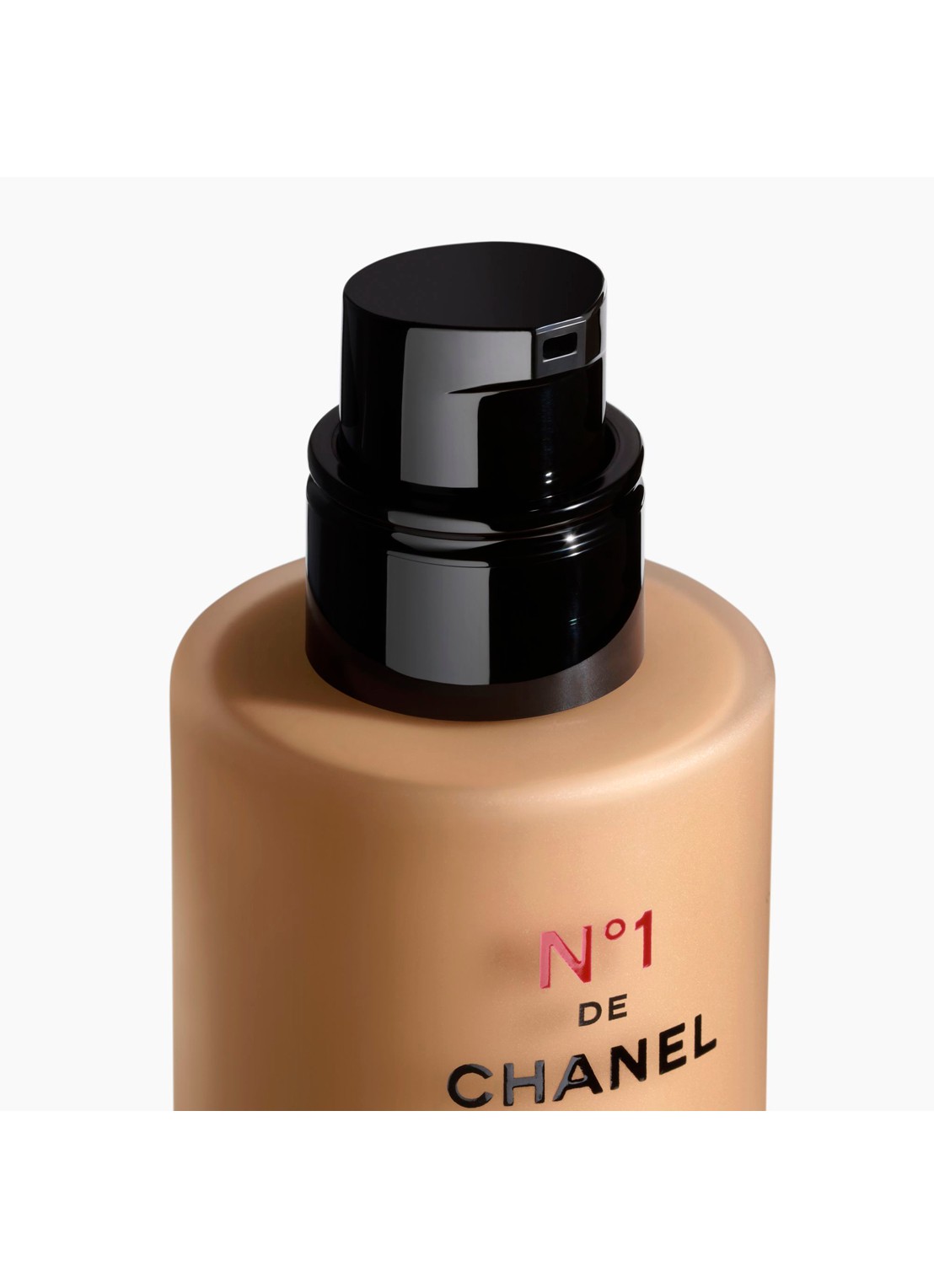 CHANEL VERHELDEREN – HYDRATEREN – BESCHERMEN - detail 3 bd101
