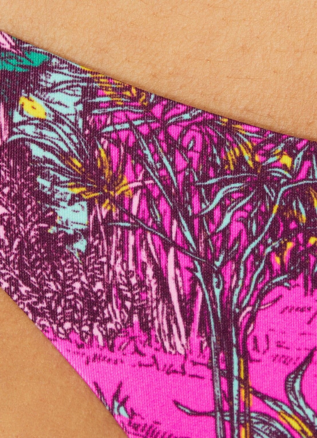 Chantelle Bikinislip met print - detail 4 fuchsia
