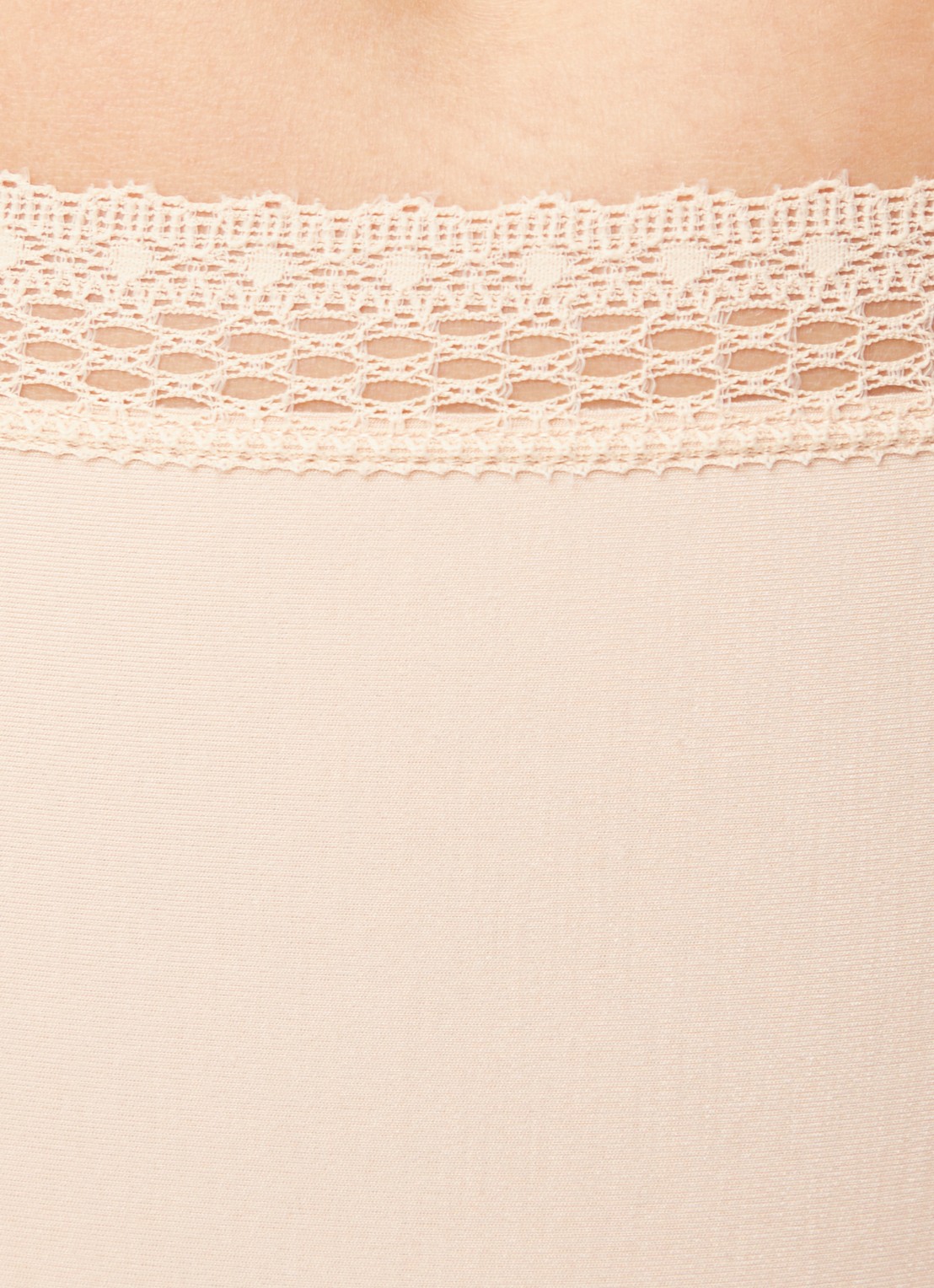 Chantelle Cozy Chic slip met kant - detail 2 beige