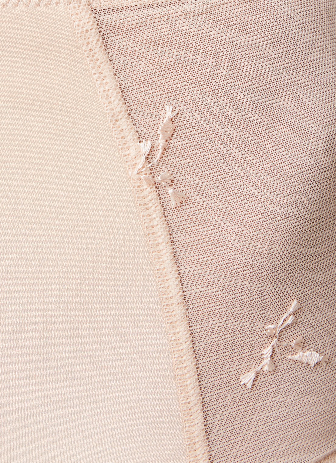 Chantelle Every Curve high waisted slip met borduring - detail 3 lichtroze