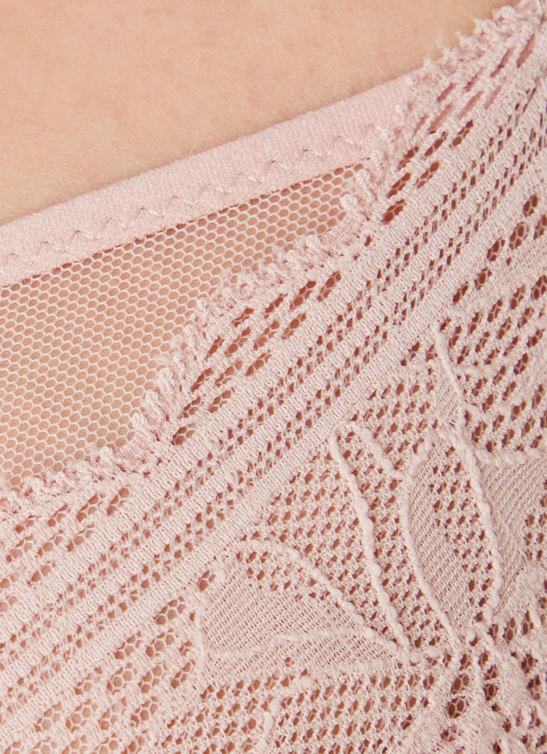 Chantelle Floral Touch beugel bh met kant - detail 2 oudroze