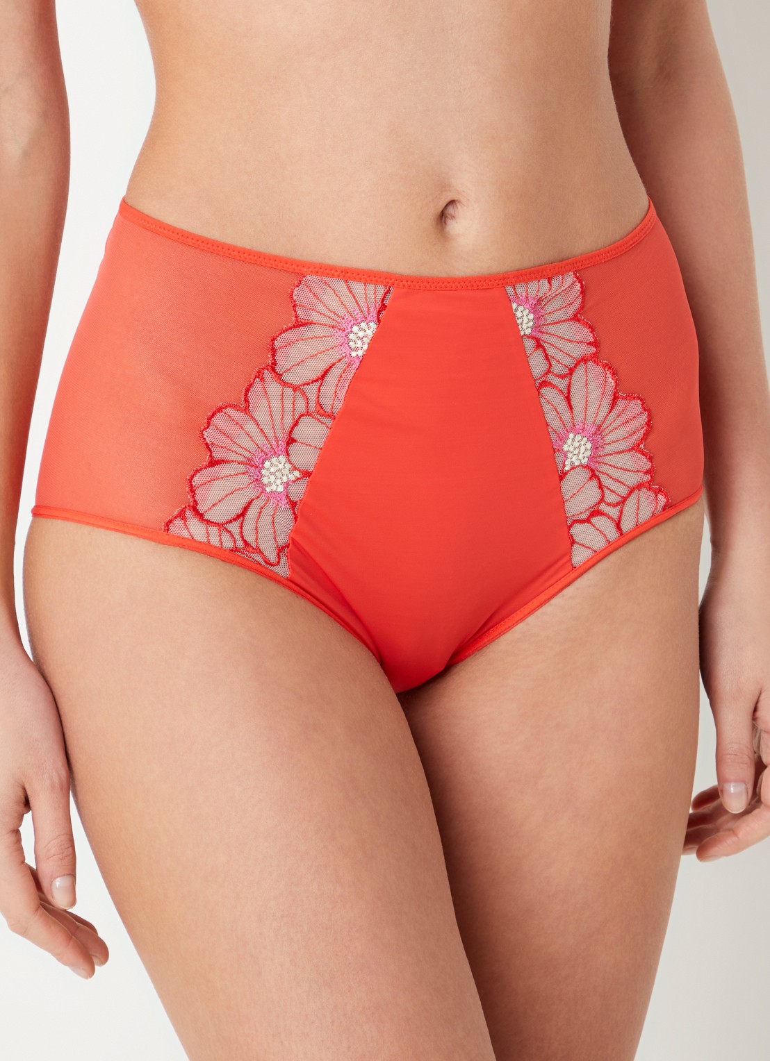 Chantelle High waist slip van mesh met bloemborduring - voorkant 5 koraalrood