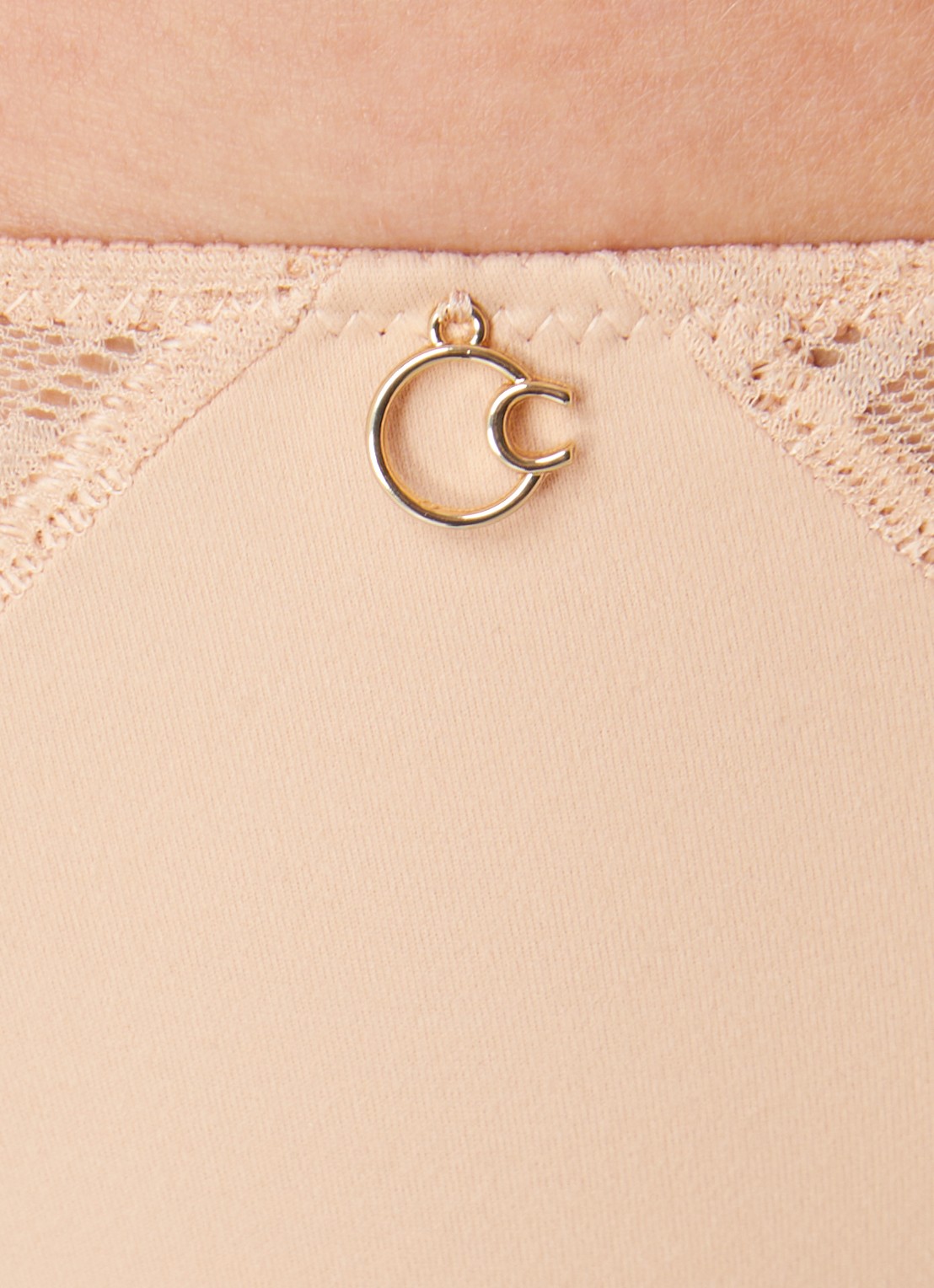 Chantelle Impression slip met kant - detail 2 creme
