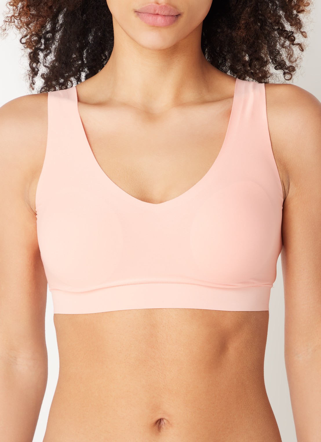 Chantelle Naadloze bralette met vulling - detail 2 koraalroze