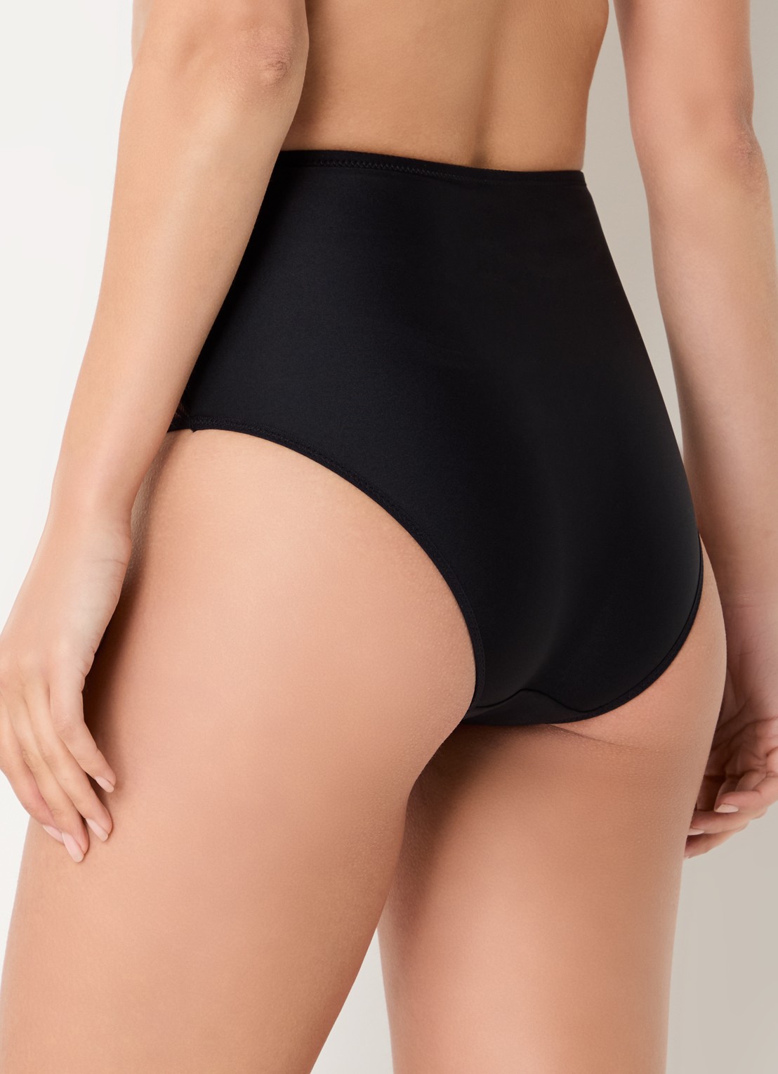 Chantelle Play high waisted slip met kant - achterkant 4 zwart