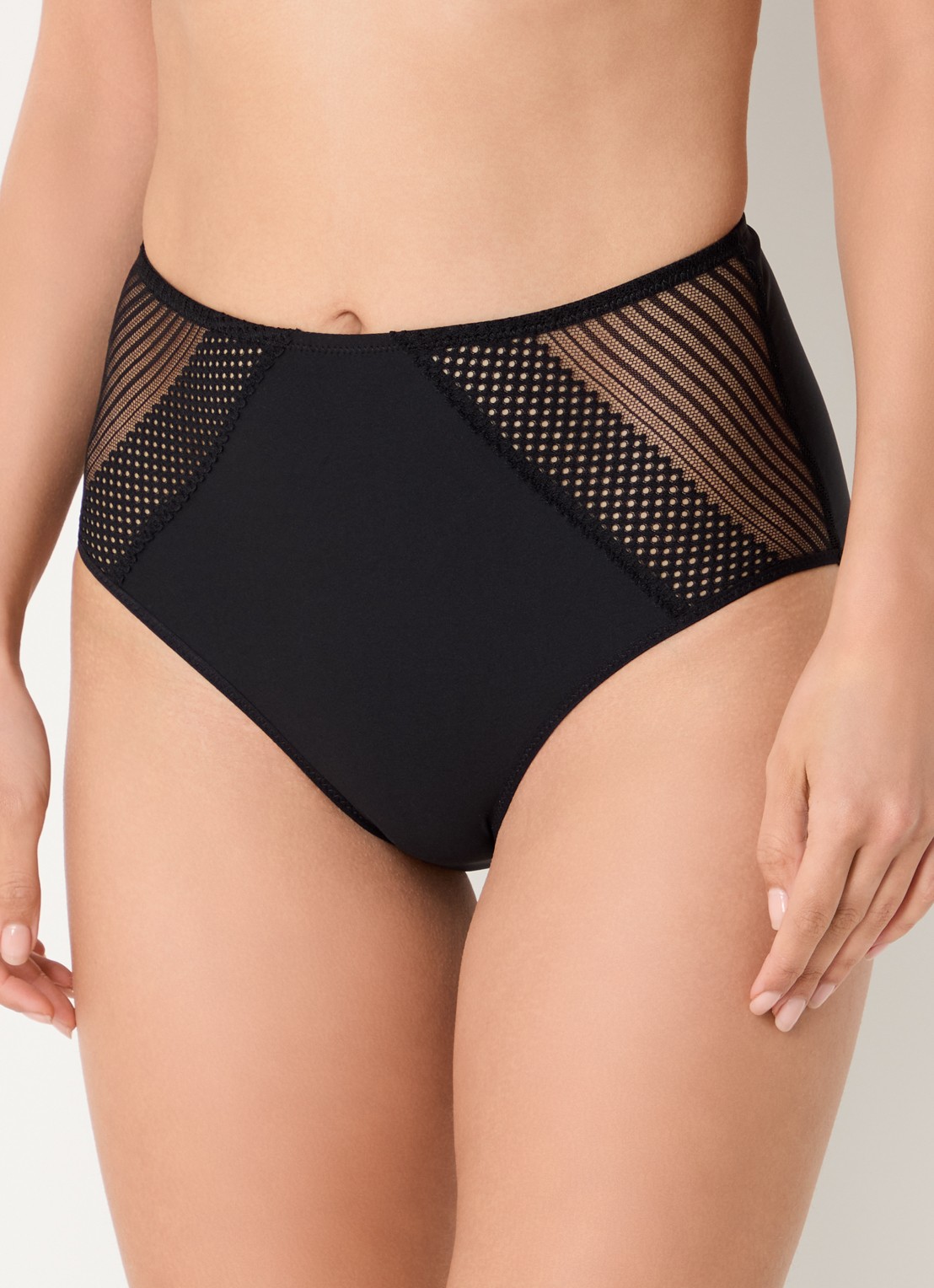 Chantelle Play high waisted slip met kant - detail zwart