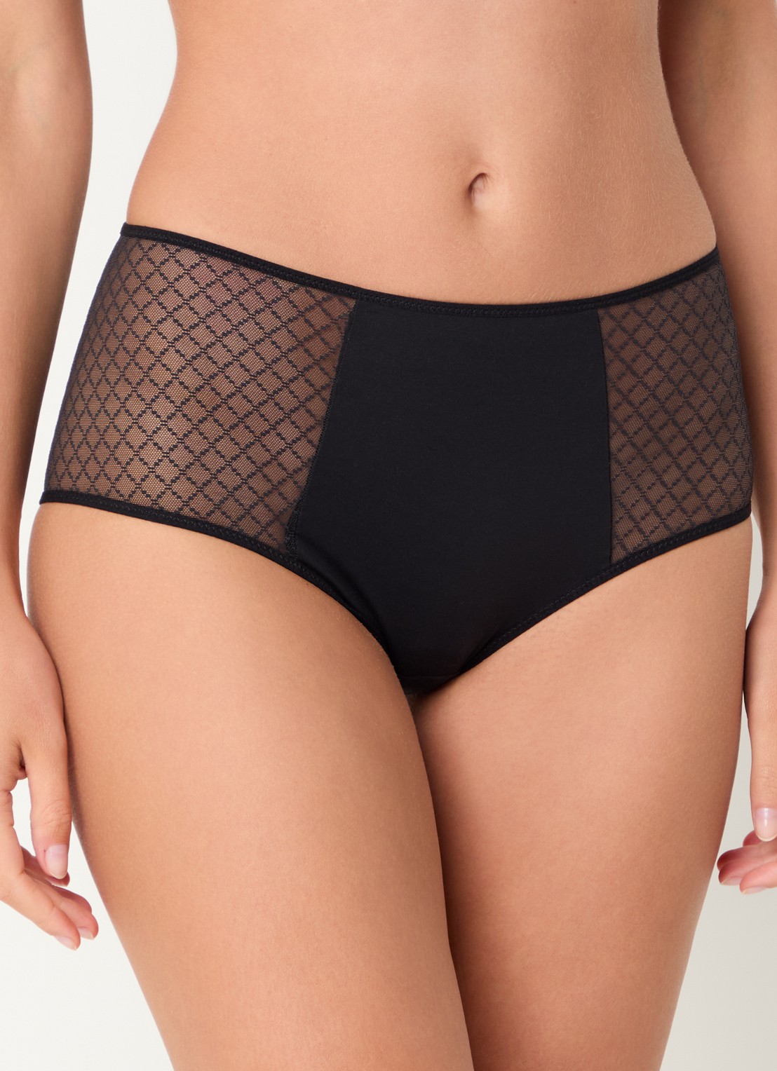 Chantelle Slip met opengewerkt dessin - detail 4 zwart