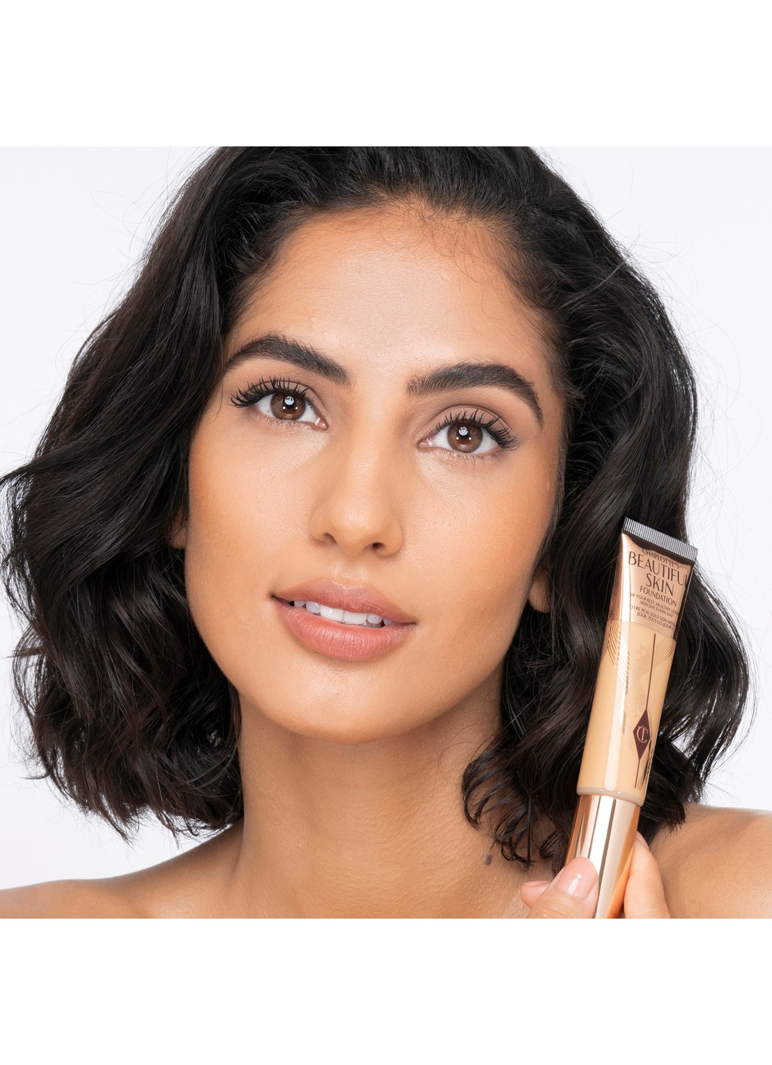 Charlotte Tilbury Beautiful Skin Foundation - vloeibare foundation - achterkant 6 neutral_2