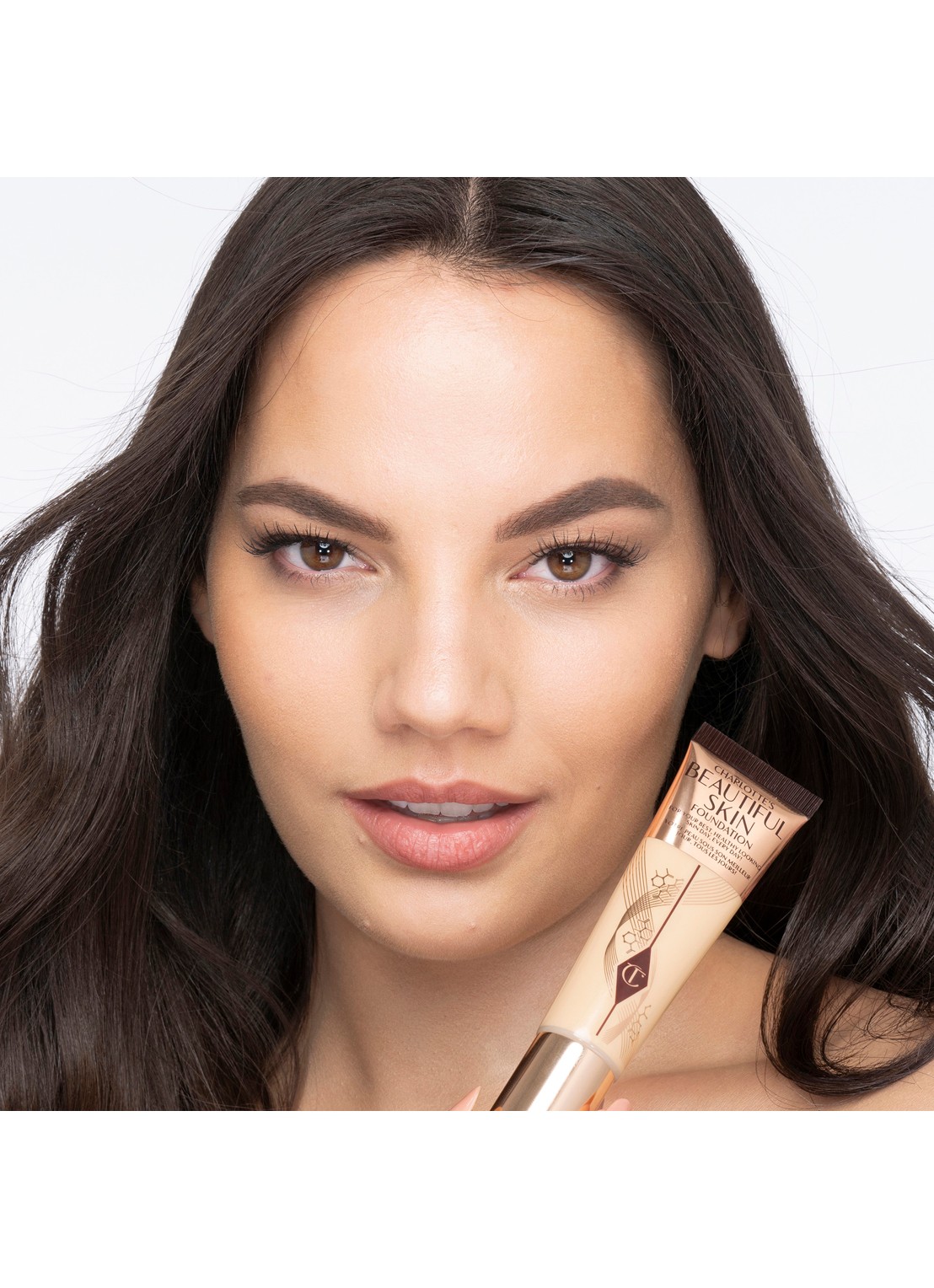 Charlotte Tilbury Beautiful Skin Foundation - vloeibare foundation - achterkant neutral_23