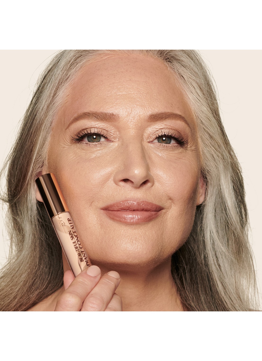 Charlotte Tilbury Beautiful Skin Radiant Concealer - detail 8 6.5