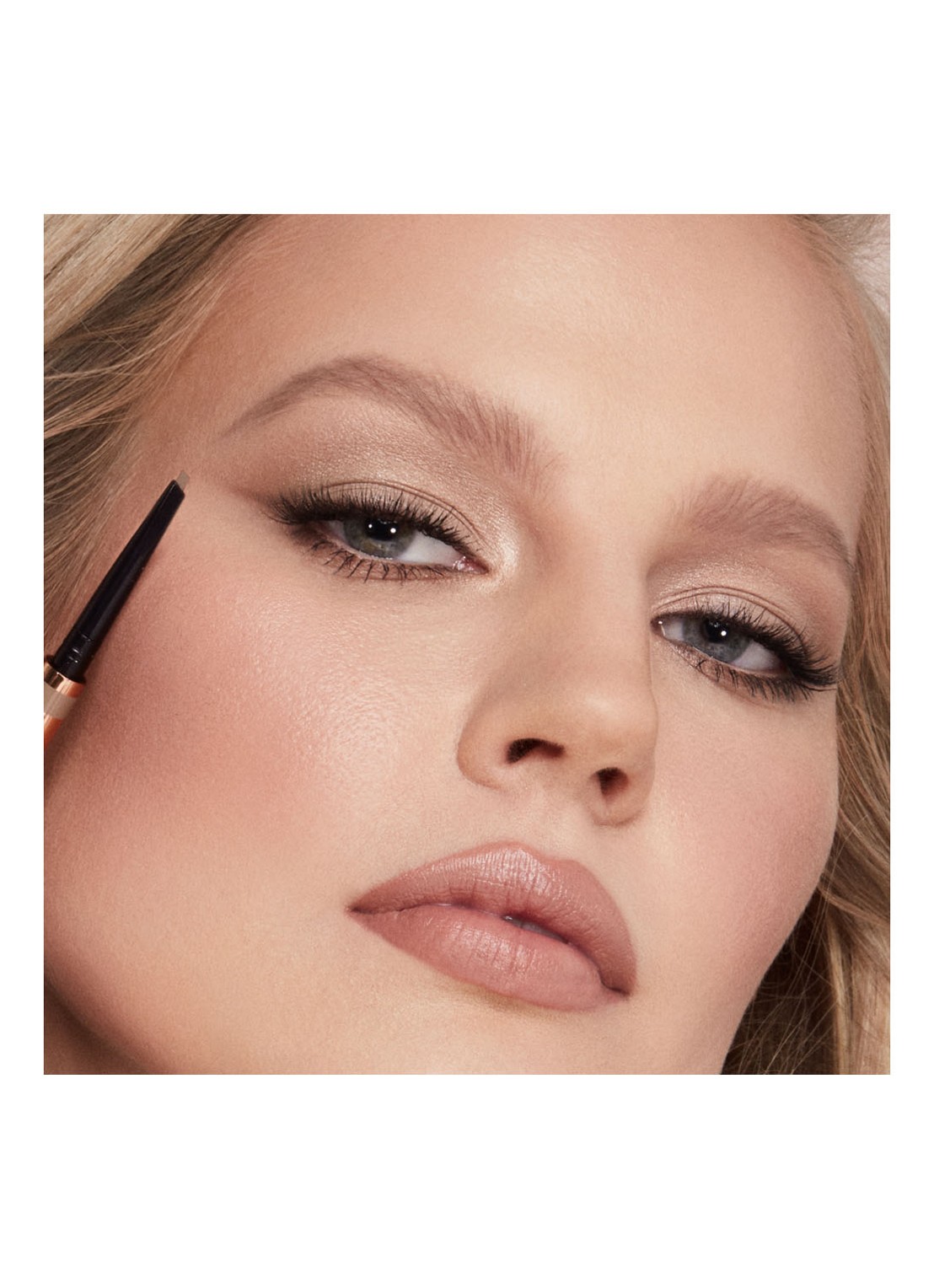 Charlotte Tilbury Brow Pencil Cheat - wenkbrauwpotlood - detail 5 light blonde