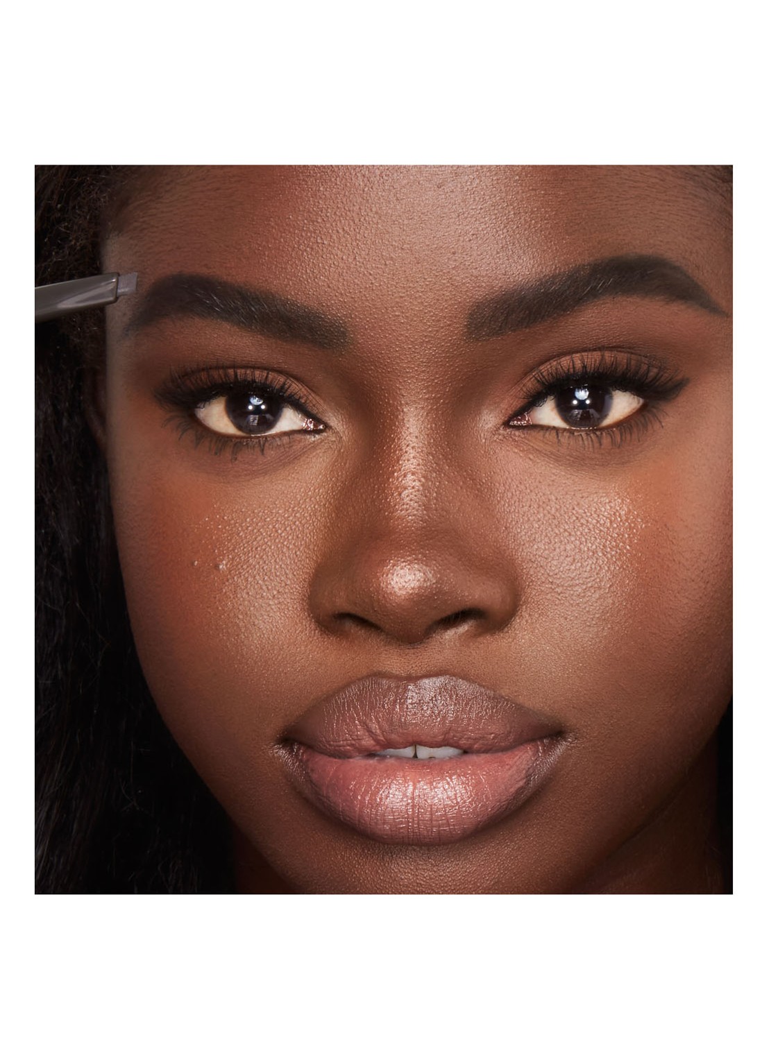Charlotte Tilbury Brow Pencil Refill Lift - wenkbrauwpotlood navulling - detail 3 natural black