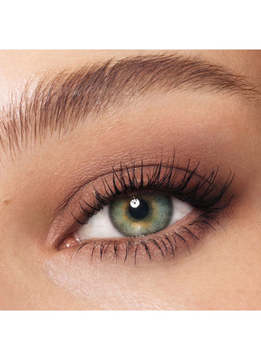 Charlotte Tilbury Exagger-Eyes Easy Eyeshadow Stick - oogschaduwstick - detail 4 cashmere sculpt