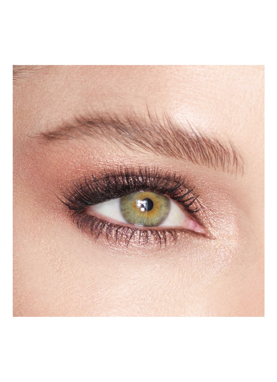 Charlotte Tilbury Eyes to Mesmerise - crème oogschaduw - detail 5 oyster pearl
