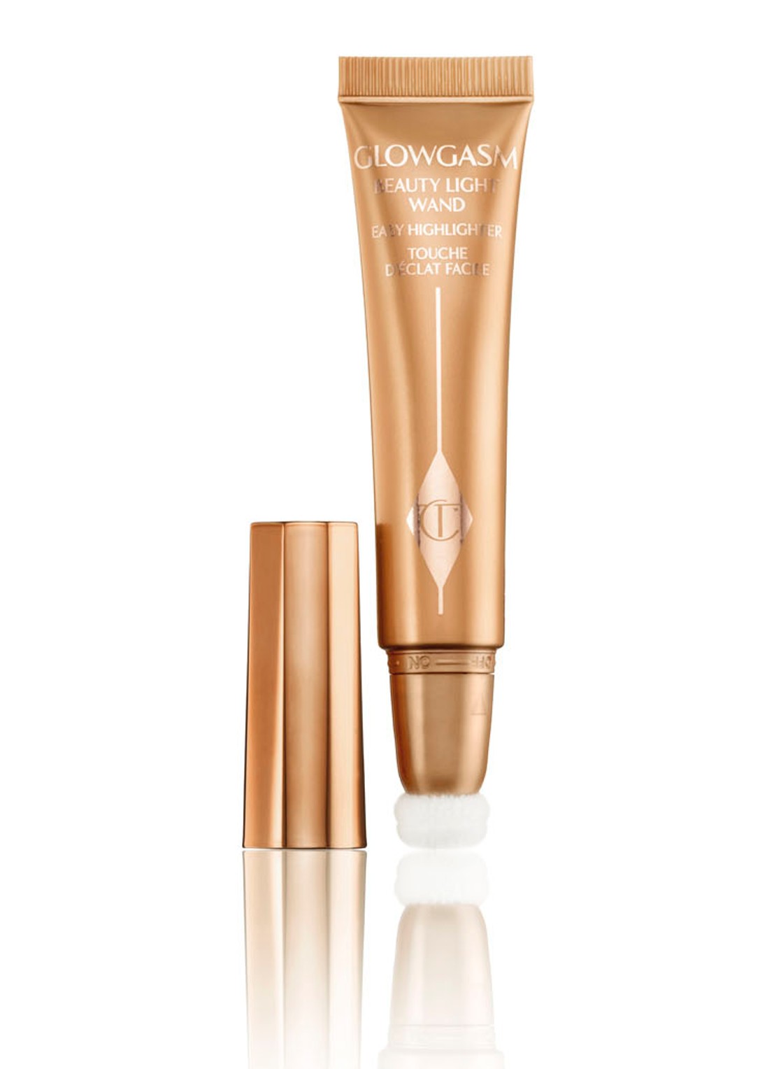 Charlotte Tilbury Glowgasm Beauty Light Wand - liquid highlighter - voorkant goldgasm