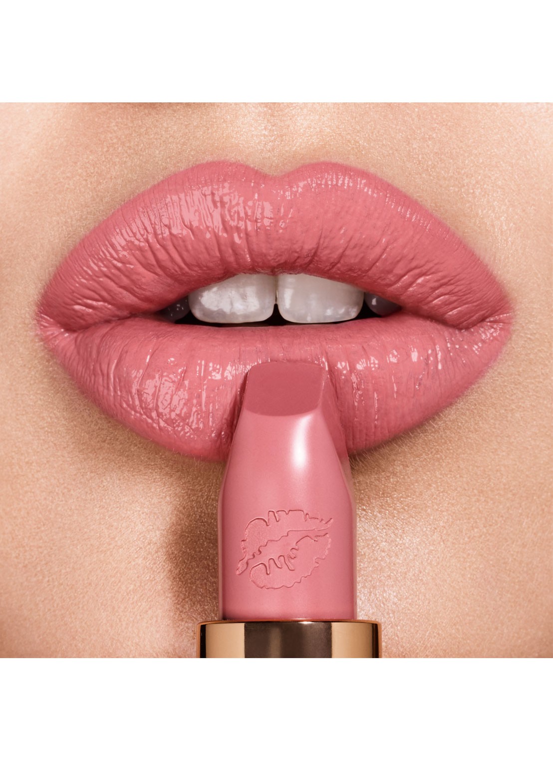 Charlotte Tilbury Hot Lips lipstick - detail 3 liv it up pink
