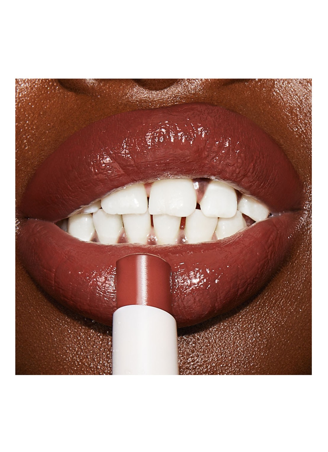 Charlotte Tilbury Hyaluronic Happikiss Lip Balm Lipstick - detail 5 passion kiss