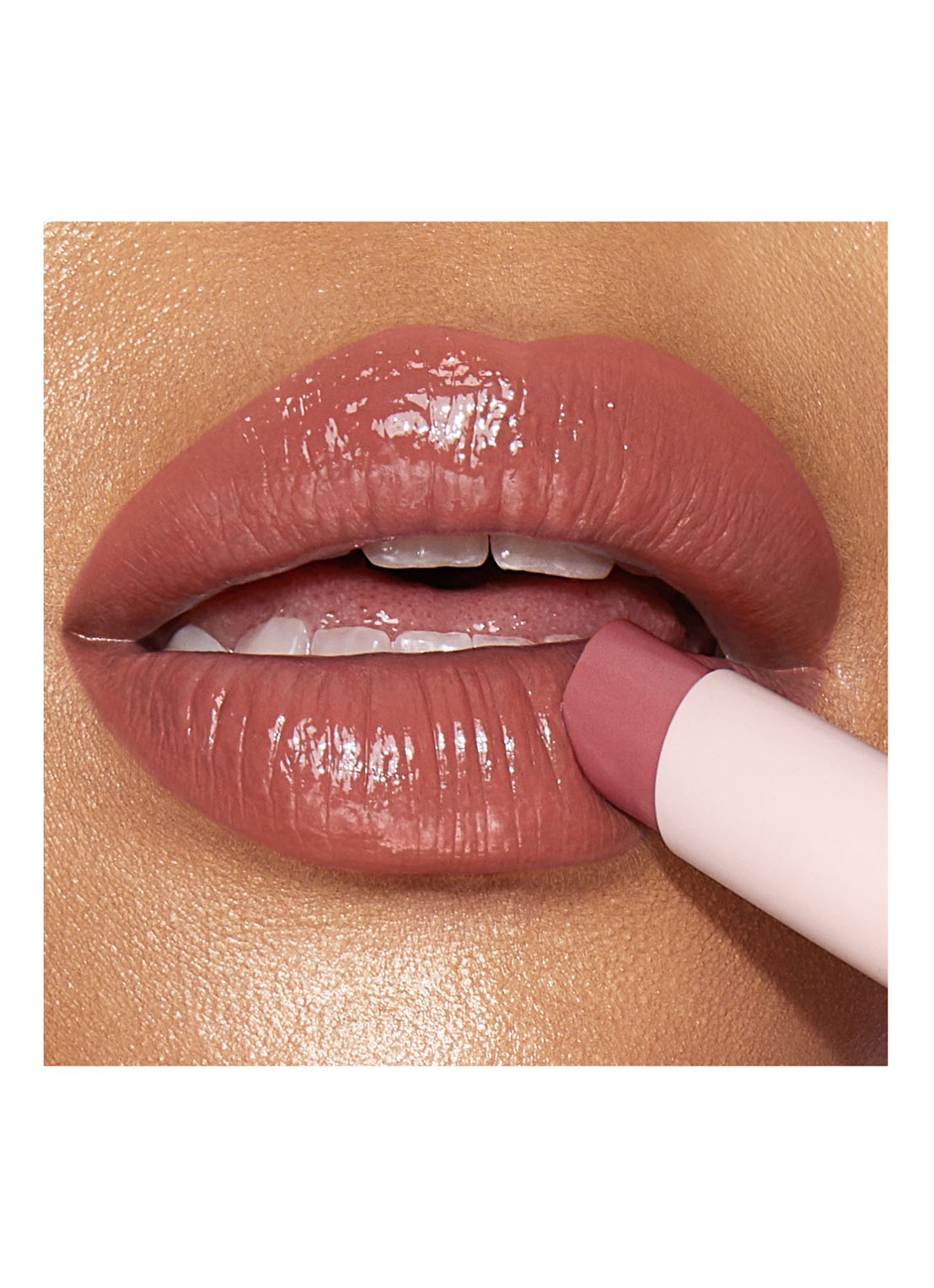 Charlotte Tilbury Hyaluronic Happikiss Lip Balm Lipstick - detail 4 pillow talk