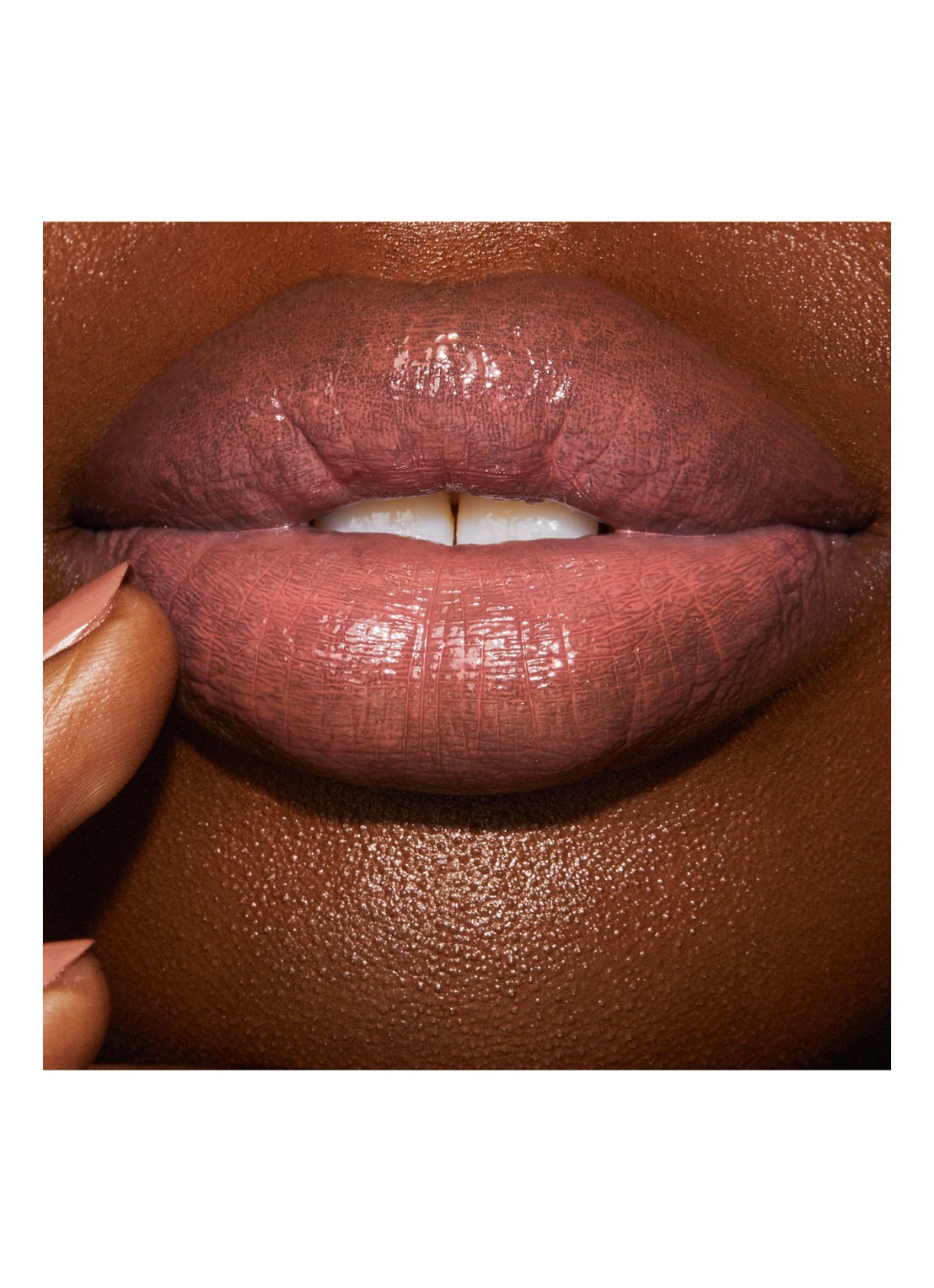 Charlotte Tilbury Hyaluronic Happikiss Lip Balm Lipstick - detail 5 pillow talk