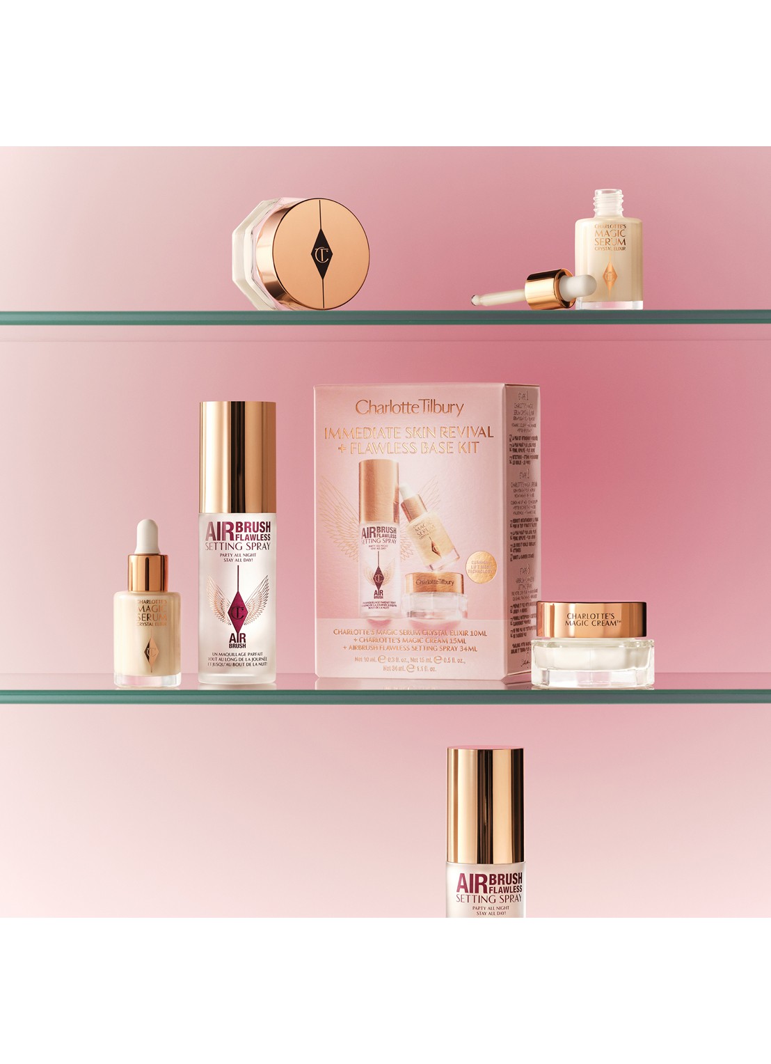 Charlotte Tilbury Immediate Skin Revival + Flawless Base Kit - travel size verzorgingsset  - detail 2 transparant