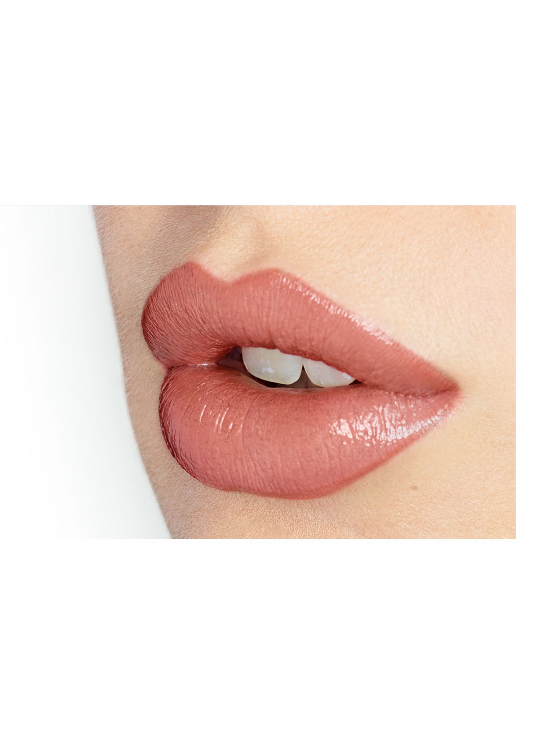 Charlotte Tilbury K.I.S.S.I.N.G lipstick - detail 4 bitch perfect
