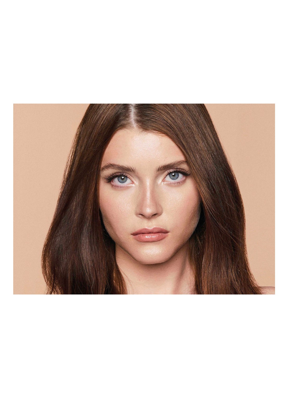 Charlotte Tilbury Light Wonder SPF15 - foundation - detail 4 1,5 fair