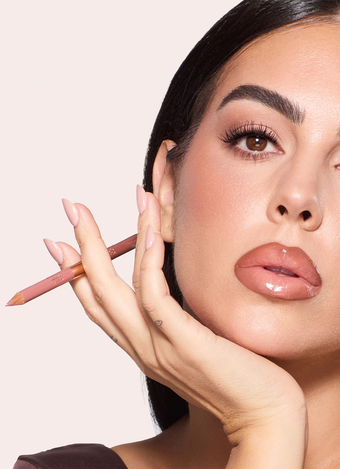 Charlotte Tilbury Lip Cheat Contour Duo -  lipliner en lippotlood - detail 2 medium