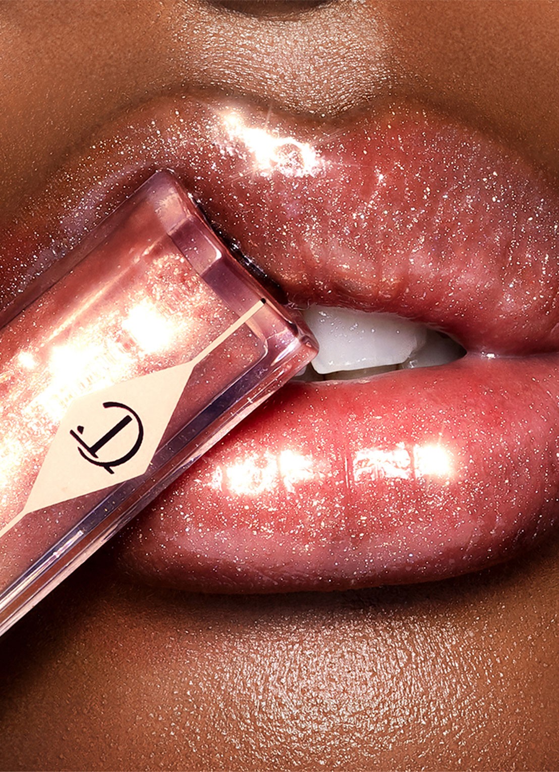 Charlotte Tilbury Lip Lustre - lipgloss - detail 5 ibiza nights