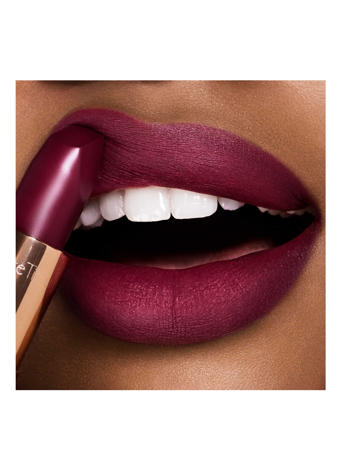 Charlotte Tilbury Matte Revolution - lipstick - detail 3 festival magic
