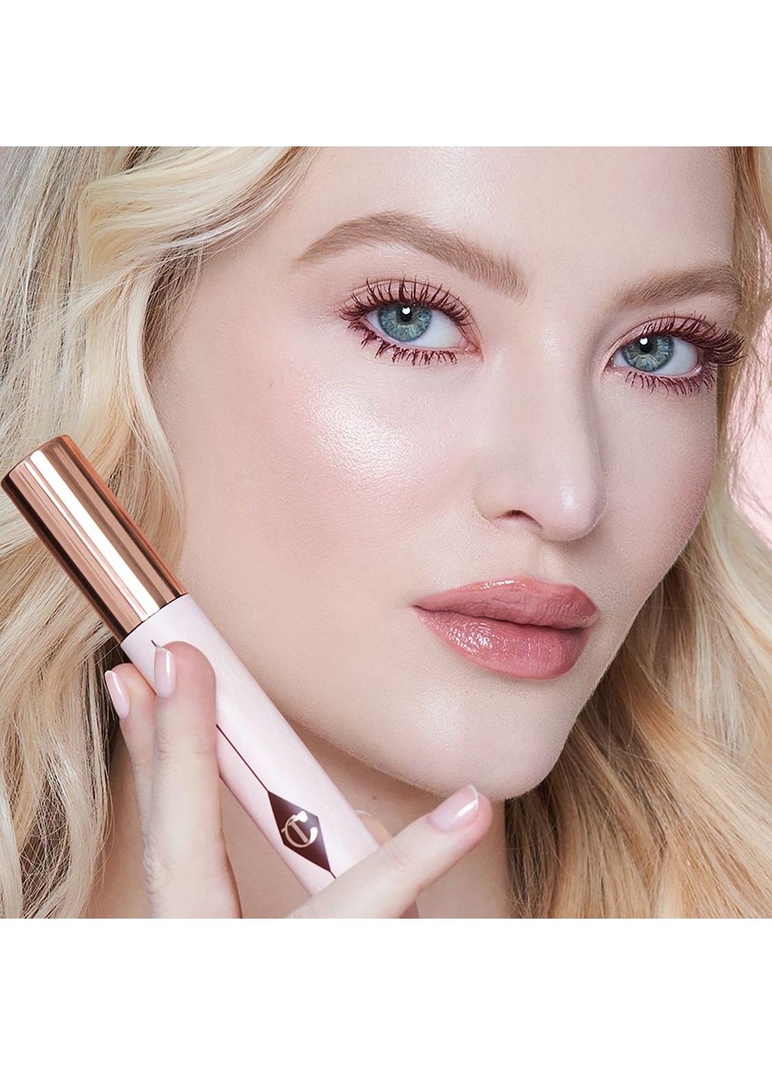 Charlotte Tilbury Pillow Talk Push Up Lashes Mascara - detail 5 dream pop