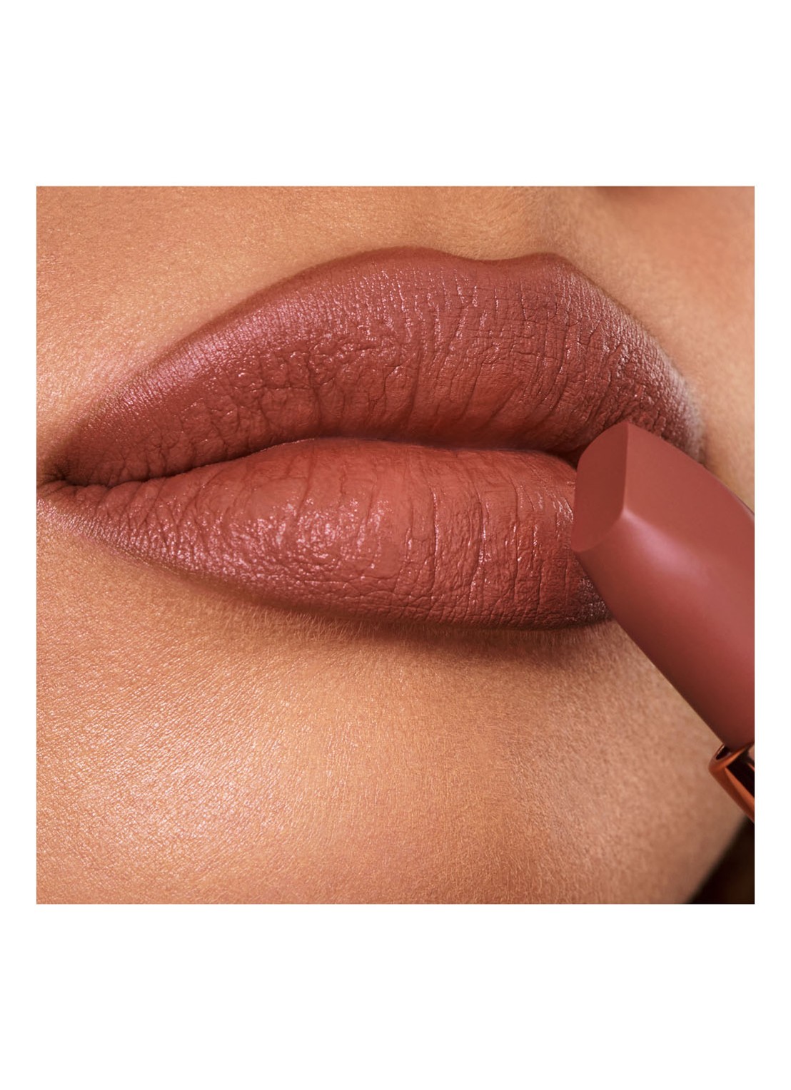Charlotte Tilbury Super Nudes Lipstick - detail 3 super fabulous