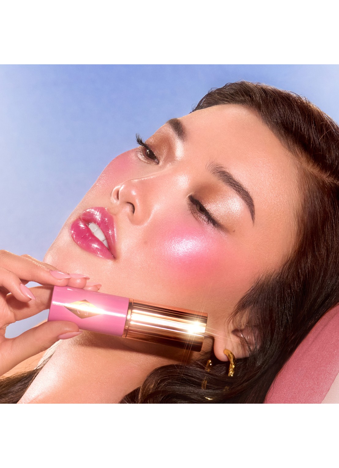 Charlotte Tilbury Unreal Blush Healthy Glow Stick - blush - detail 3 pretty glow